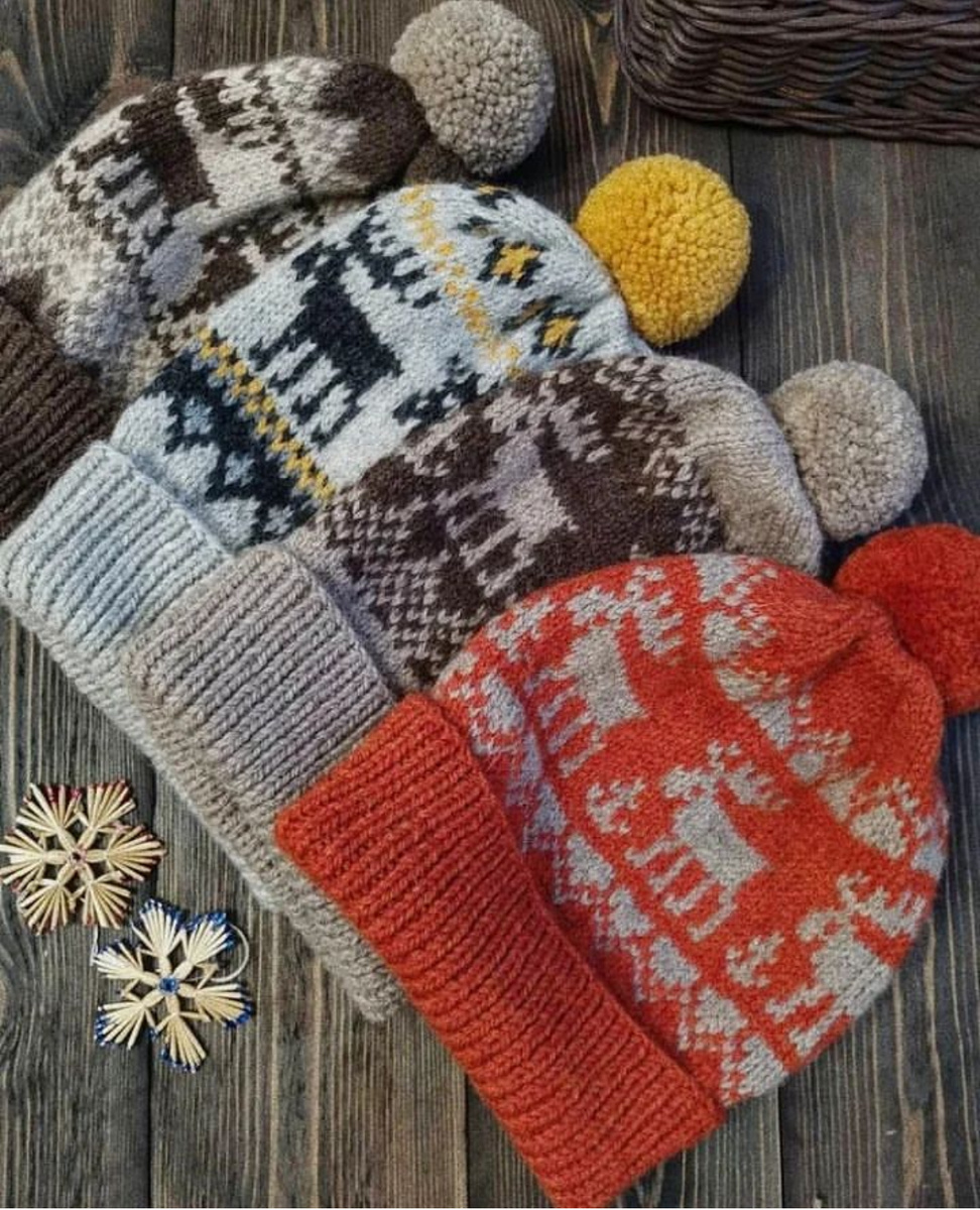 шапка с лосиками, автор фото (и шапки) Екатерина Парфений