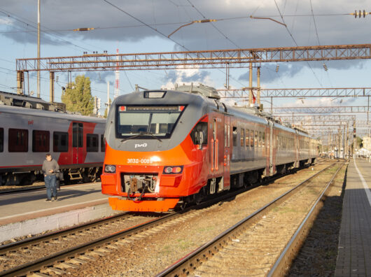    новые электрички уже работают на юге России // фото: railgallery.ru