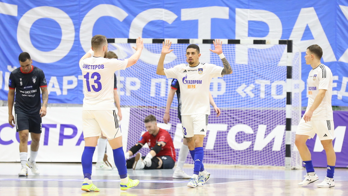    Футболисты «Газпром-Югры» дважды обыграли «Торпедо»