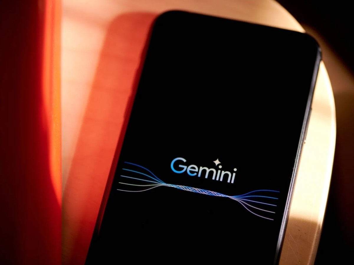    Инсайд: Google выпустит специальный клиент нейросети Gemini для iPhone