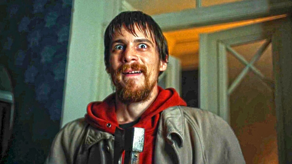 Иван Янковский в роли Родиона Раскольникова. 