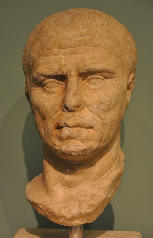  Изображений Цецилия Басса не сохранилось. Он мог выглядеть как, например, этот римлянин, живший в ту же эпоху. Палаццо Максима, Рим