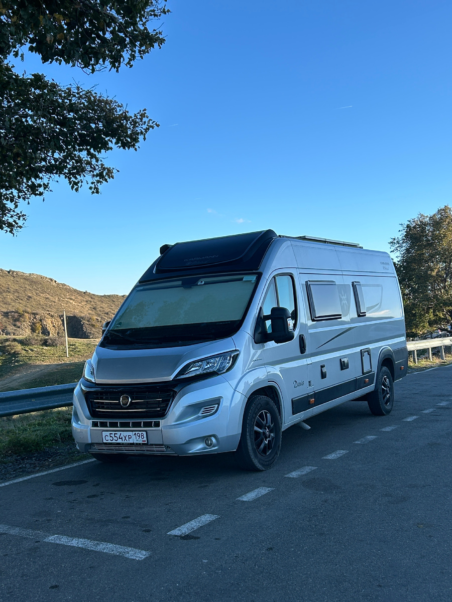 Путешествуем мы на этом автодоме