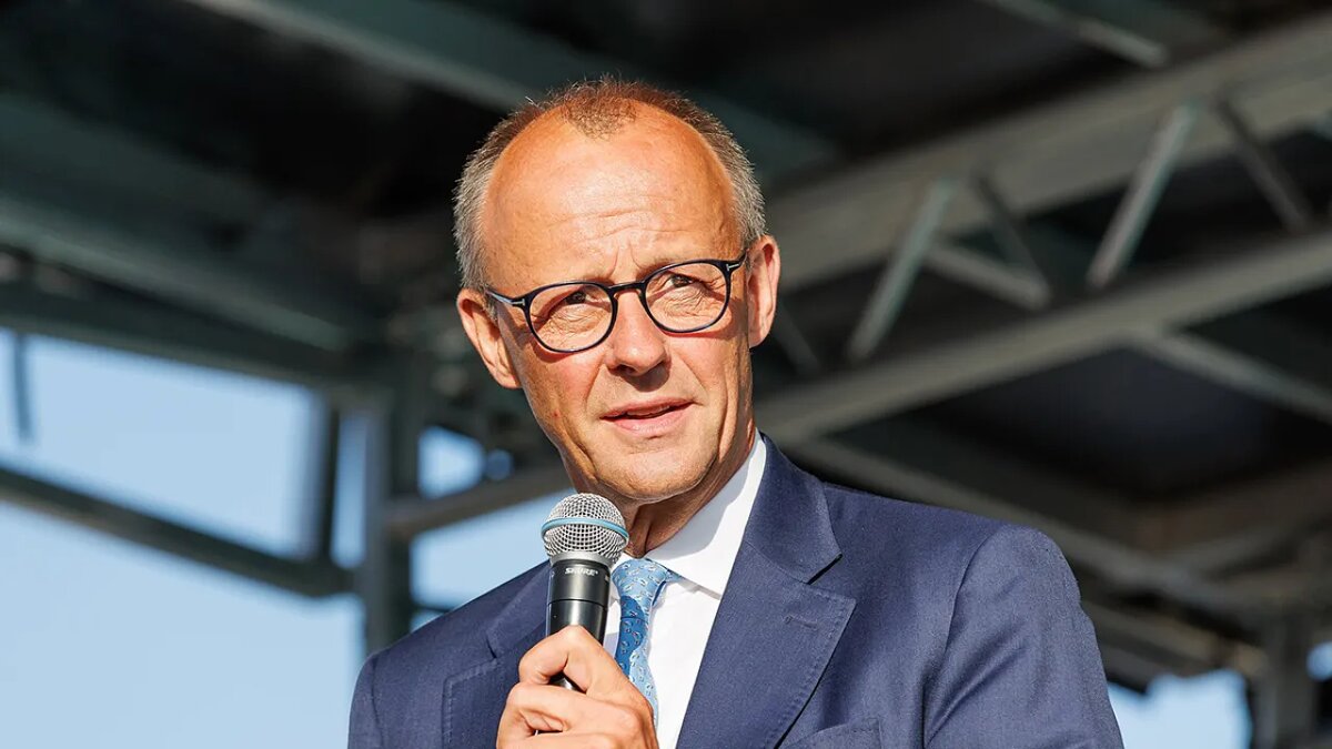    Кандидат в канцлеры ФРГ от Христианско-демократического союза Фридрих Мерц.