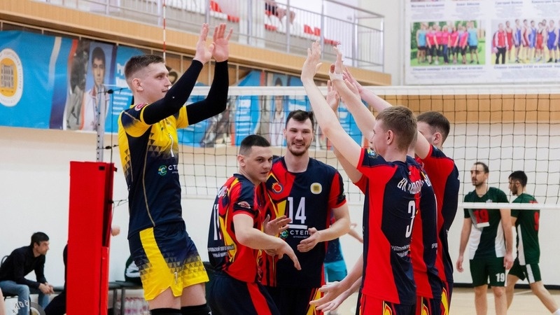    Ставропольские волейболисты трижды победили в Майкопе  Фото: ВК «Колос»