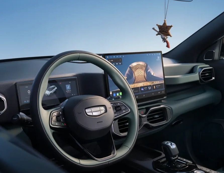 Фото Geely  📷
