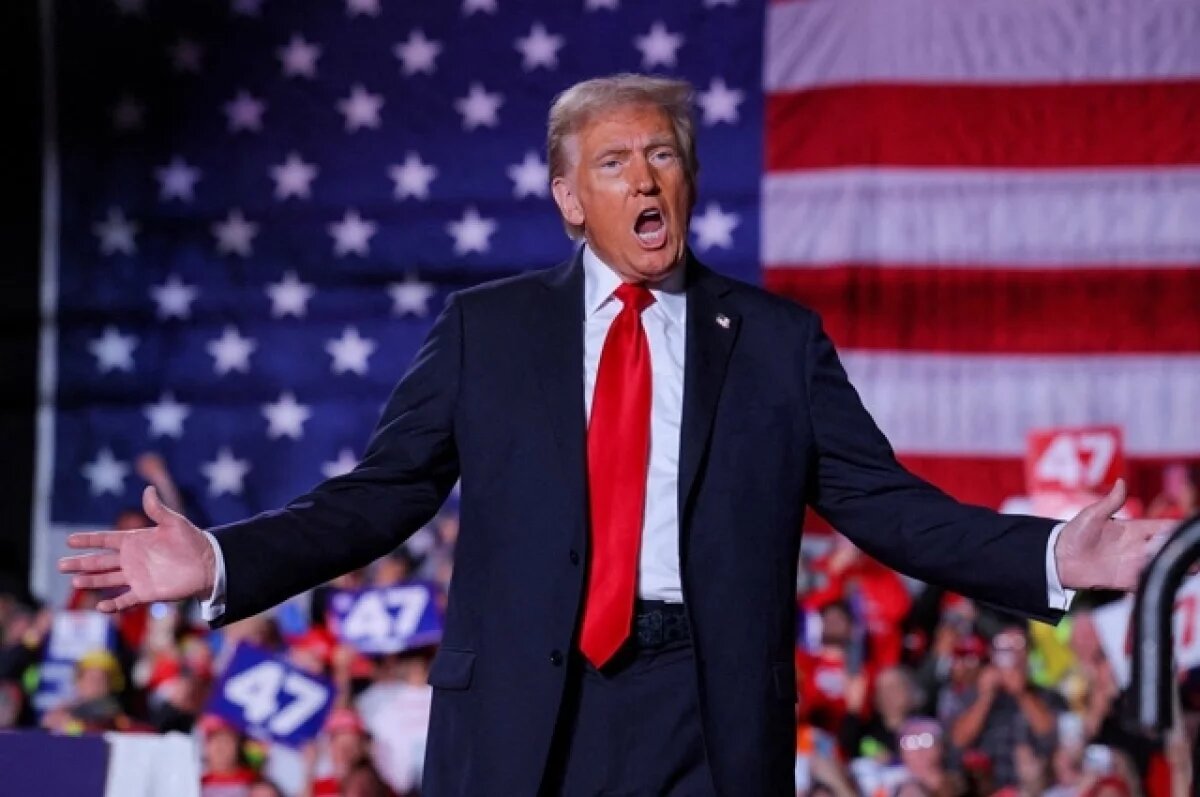    Дональд Трамп.