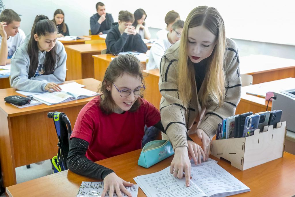    Лучшей в Югре стала практика наставничества Сургутского района