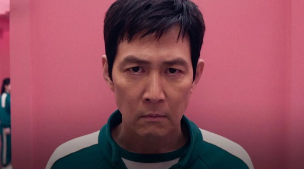     Кадр из 2 сезона сериала «Игра в кальмара» (2024)