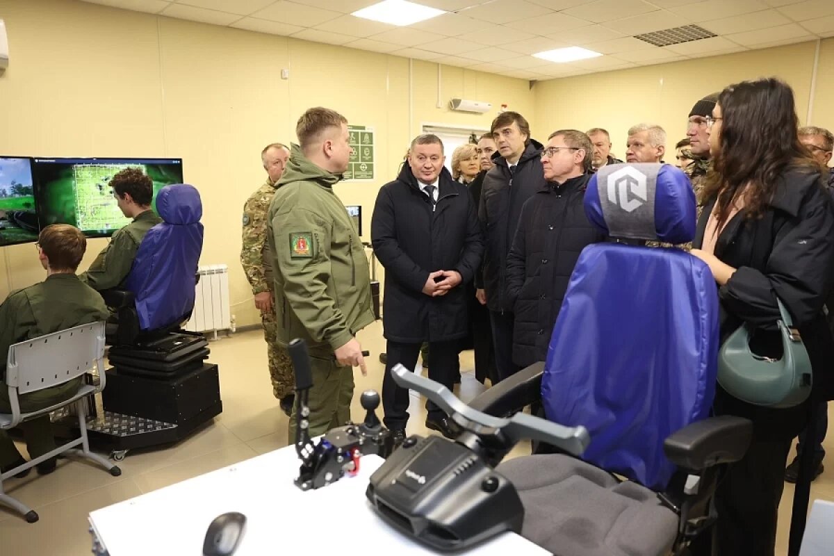    Волгоградский опыт развития патриотических площадок оценил Сергей Кравцов