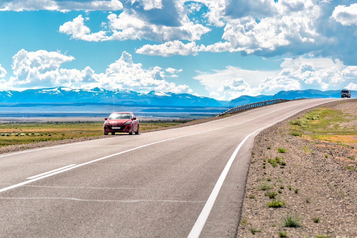 Чуйский тракт в Кош-Агачском районе республики Алтай. 2024