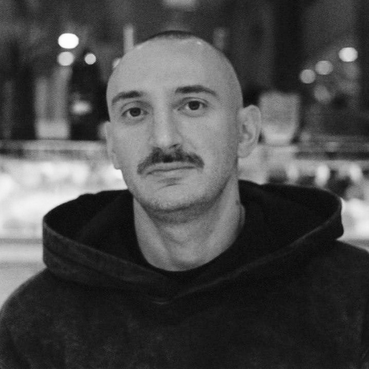    Валерий Омаров