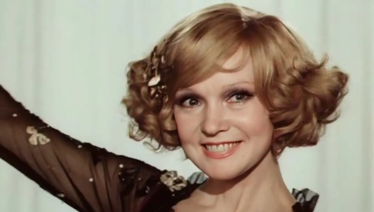 «Небесные ласточки», к/с «Ленфильм», 1976, реж. Л. Квинихидзе