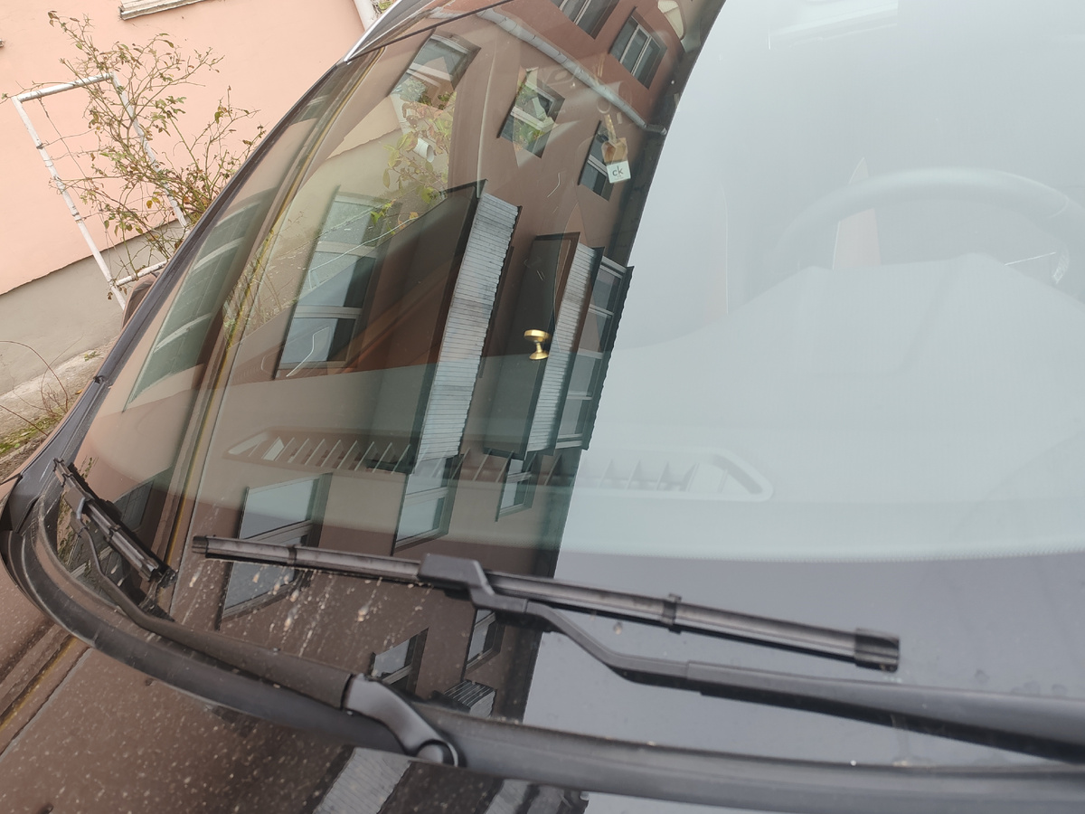 Вид за стеклом