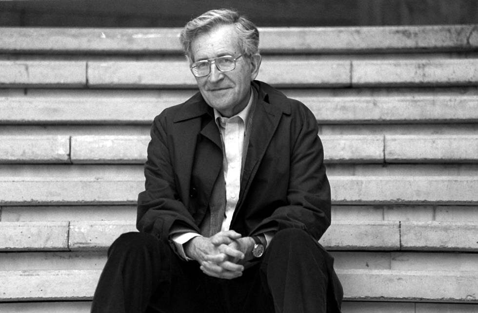 Н. Хомский - американский лингвист, политический публицист, философ и теоретик