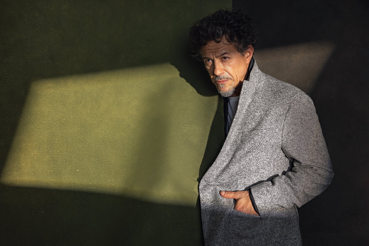     "Любая слабость — личное дело каждого": актер Борис Хвошнянский о собственных пороках, кризисах и Достоевском