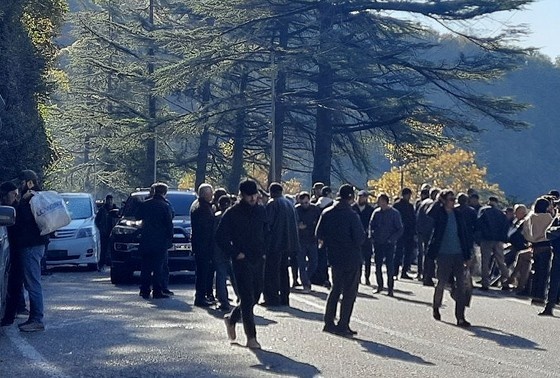    Заблокированные оппозицией мосты в Абхазии