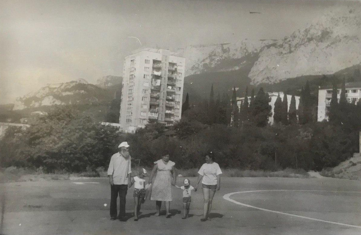 Крым, мне 3 года