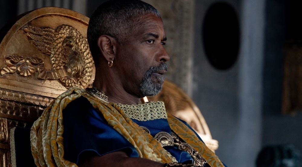     Дензел Вашингтон, кадр из фильма «Гладиатор 2» (2024)