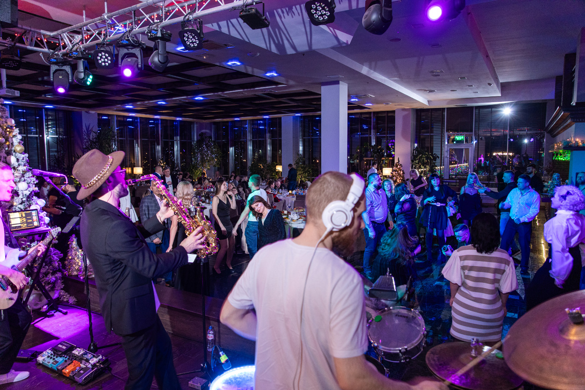 Новогодний корпоратив в Астро Плаза