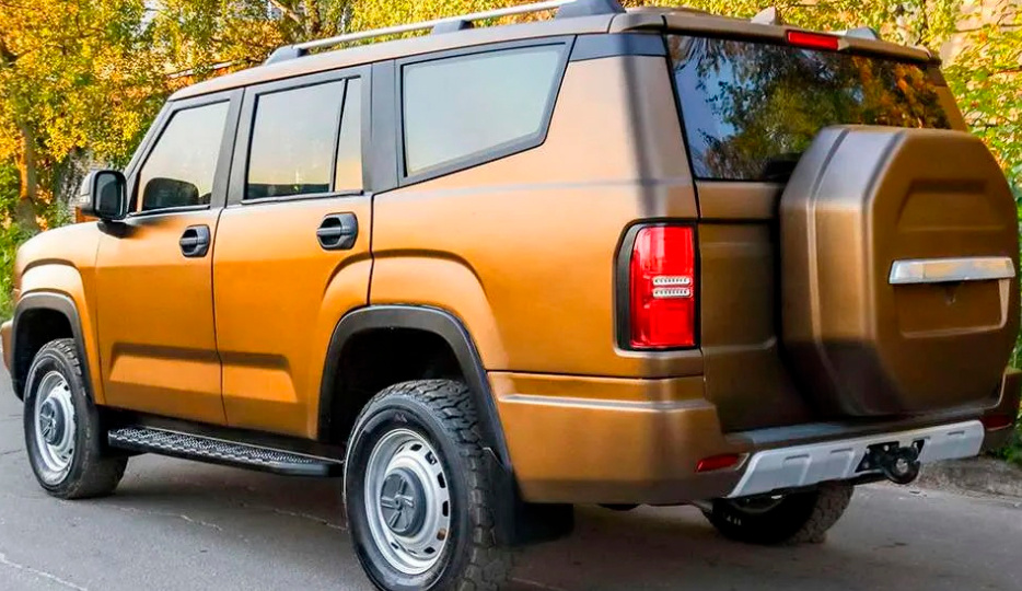 Отечественный "рамник" 4x4 от АМЗ на дизельном ДВС и клиренсом 25 см: пустите в серию и будут брать? Нет, не будут