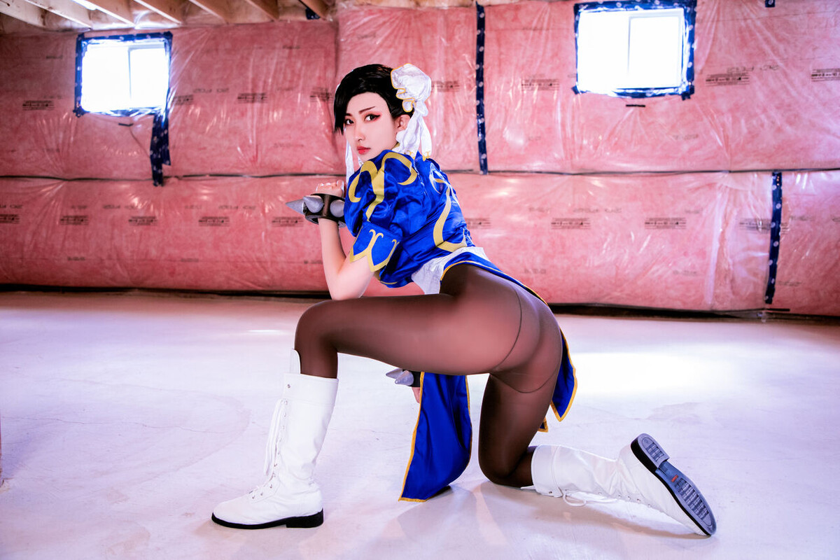 Sofia sivan chun li cosplay