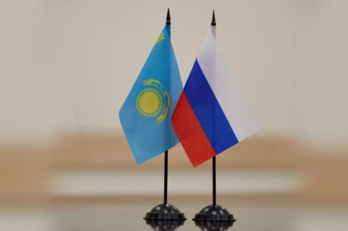    Экс-депутат парламента Казахстана бредит о землях РФ от Оренбурга до Алтая