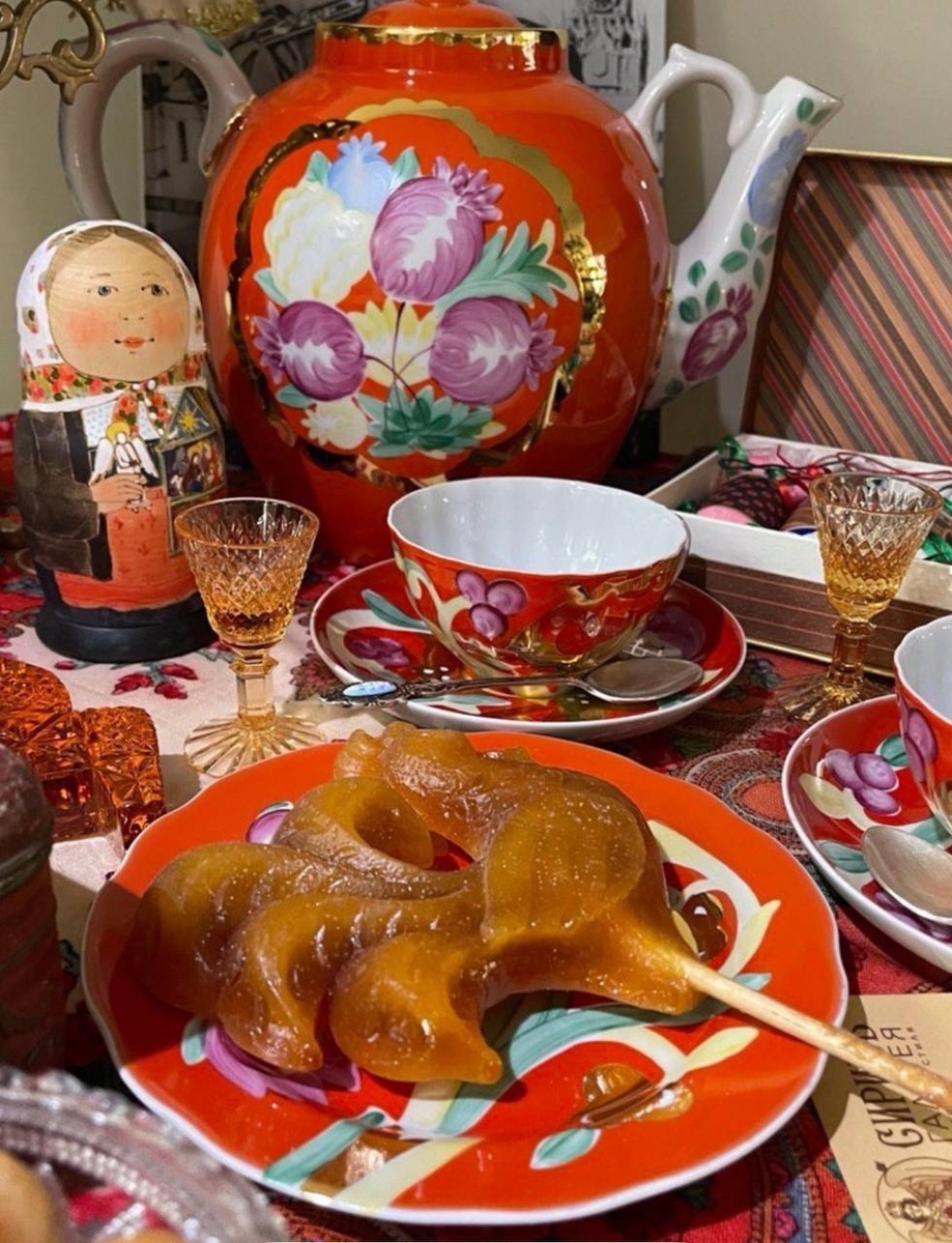 Сервиз "Русская красавица". 