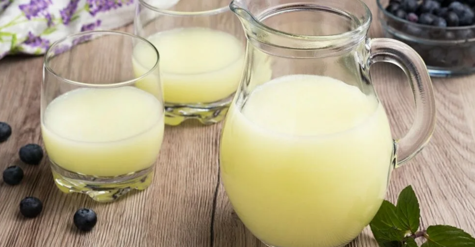 Чем полезна молочная сыворотка для организма человека