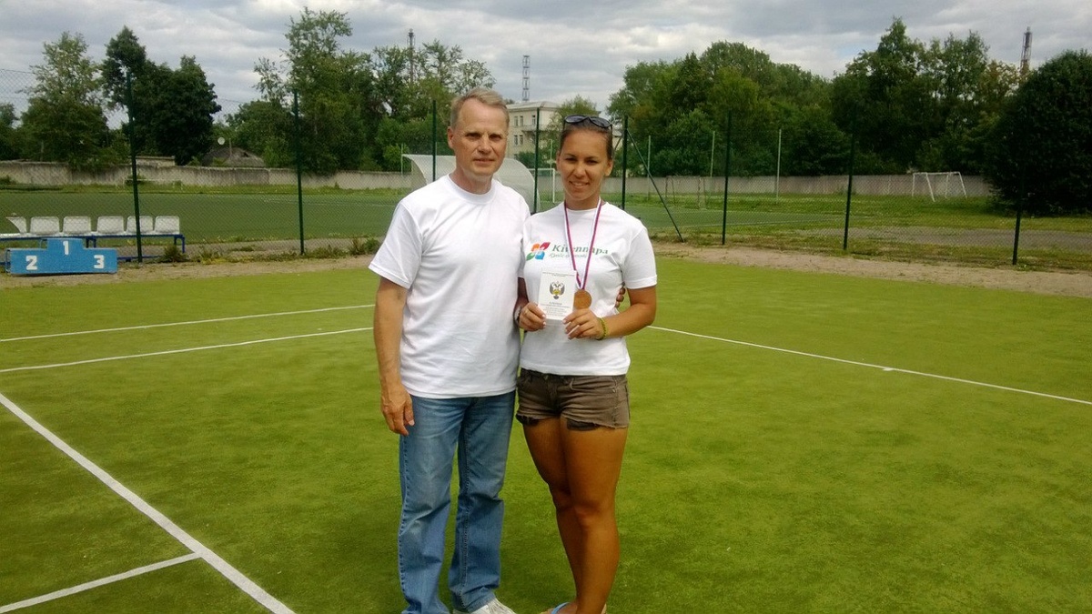 Тренер Вандышев Валерий Александрович и теннисистка Анна Коваленко