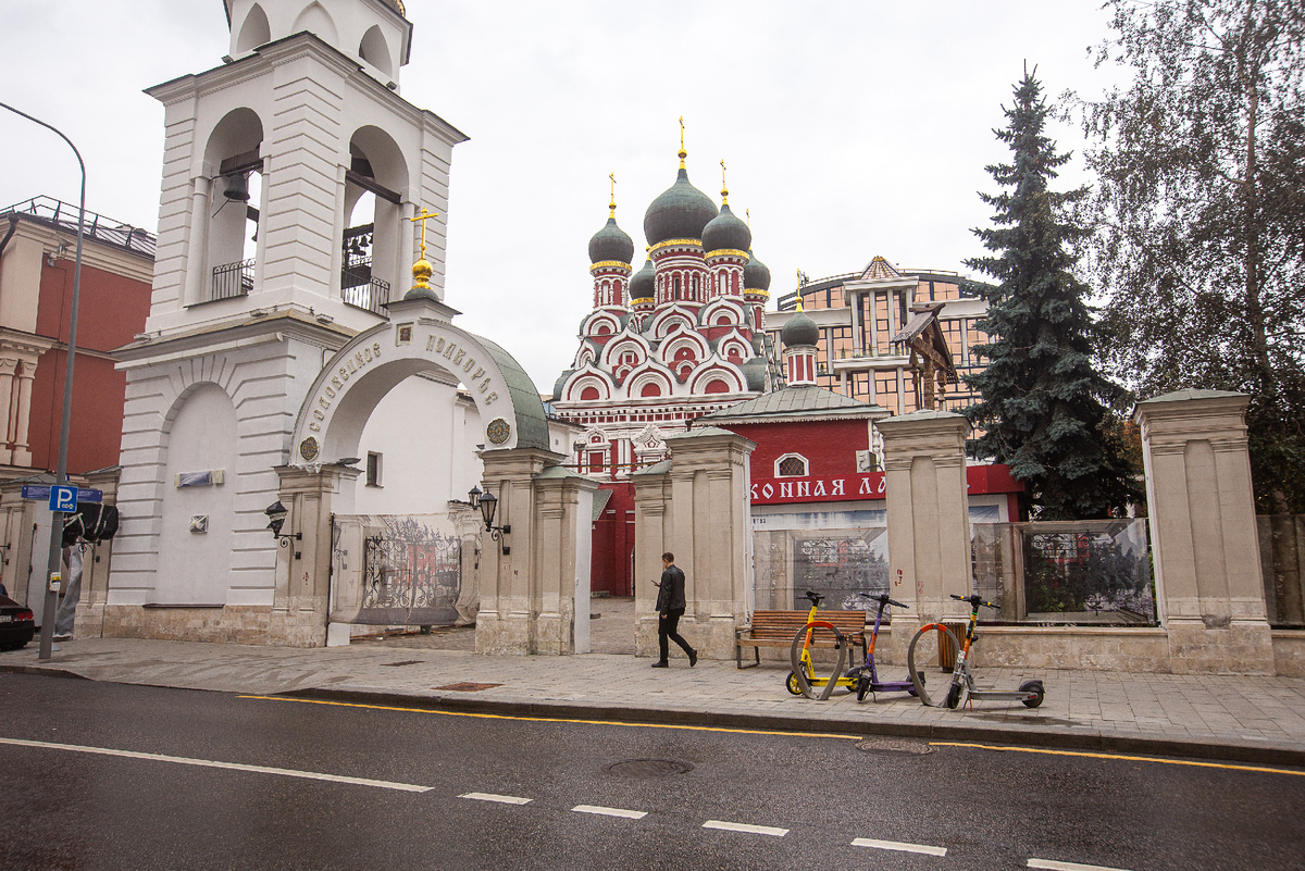 Храм Георгия Победоносца (Рождества Пресвятой Богородицы) в Ендове. Москва. Фото автора статьи 