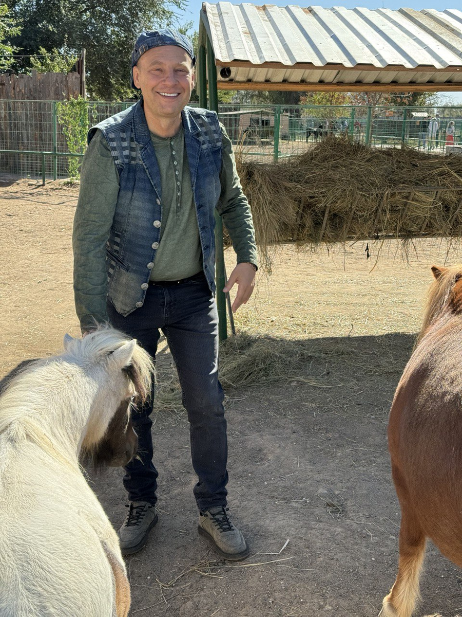 Олег Никулика - Тот самый МЭР 