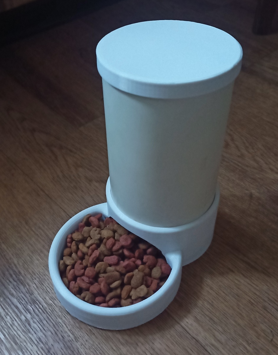 общий вид кормушки