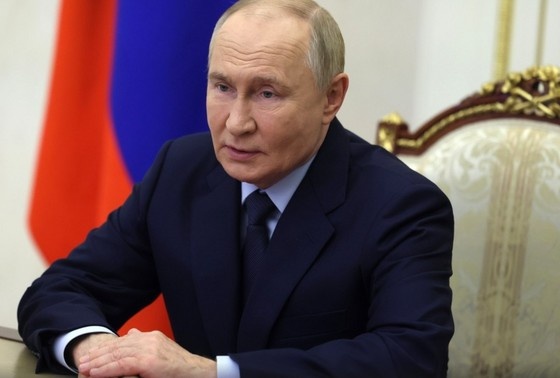    Владимир Путин
