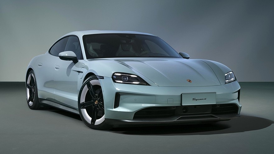 newsroom.porsche.com