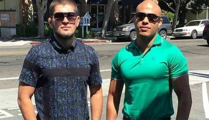 Хабиб Нурмагомедов и его менеджер Али Абдель-Азиз