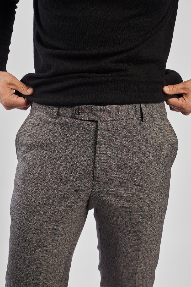 Брюки из шерсти в сером цвете Mazaltovman