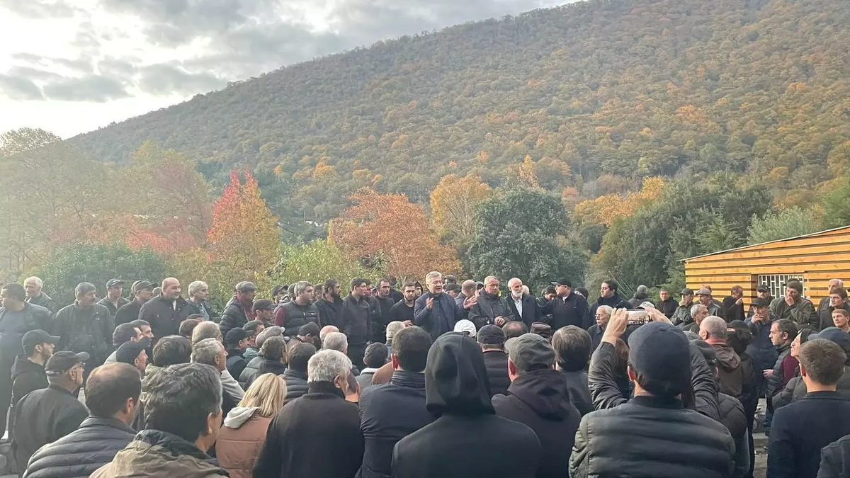 Если сейчас власти Абхазии не примут во внимание требования протестующих, то волнения, скорее всего, продолжатся. Фото: Телеграм-канал АИАШАРА