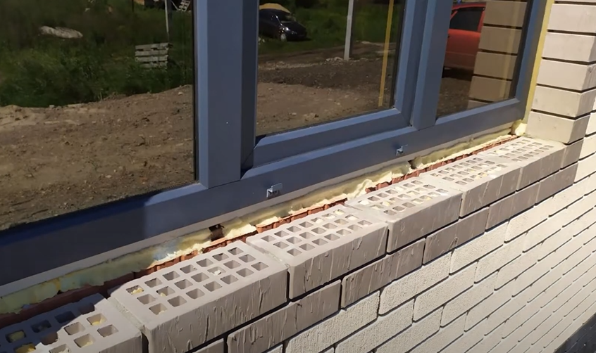 Монтаж клинкерных подоконников Paradyz 