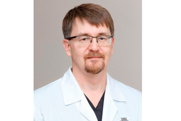 Хирург гатауллин. Хирург гатауллин. Салихов василь расимович. Хафизов ирек расимович хирург. Хирург гатауллин.