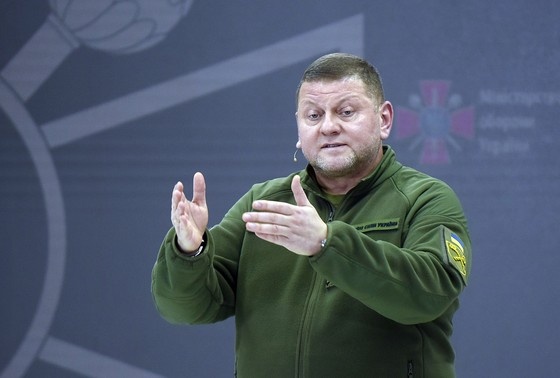    Валерий Залужный