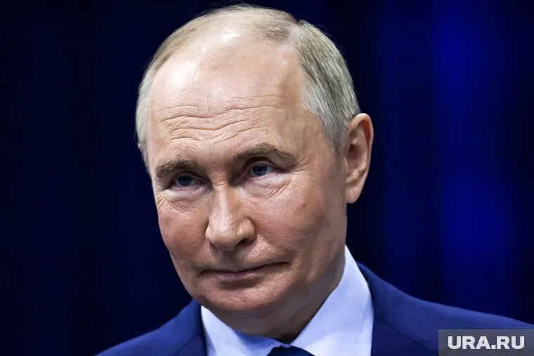 Президент РФ Владимир Путин начал готовить «Единую Россию» к большим выборам. Фото: Владимир Андреев © URA.RU