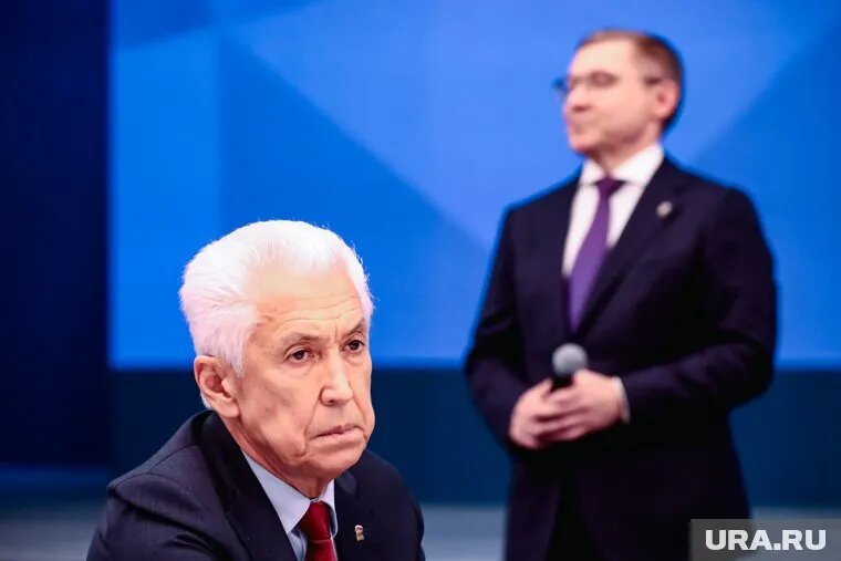 На фоне кадровых перестановок в «Единой России» партии придется потрудиться, чтобы вновь получить большинство. Фото: Роман Наумов © URA.RU