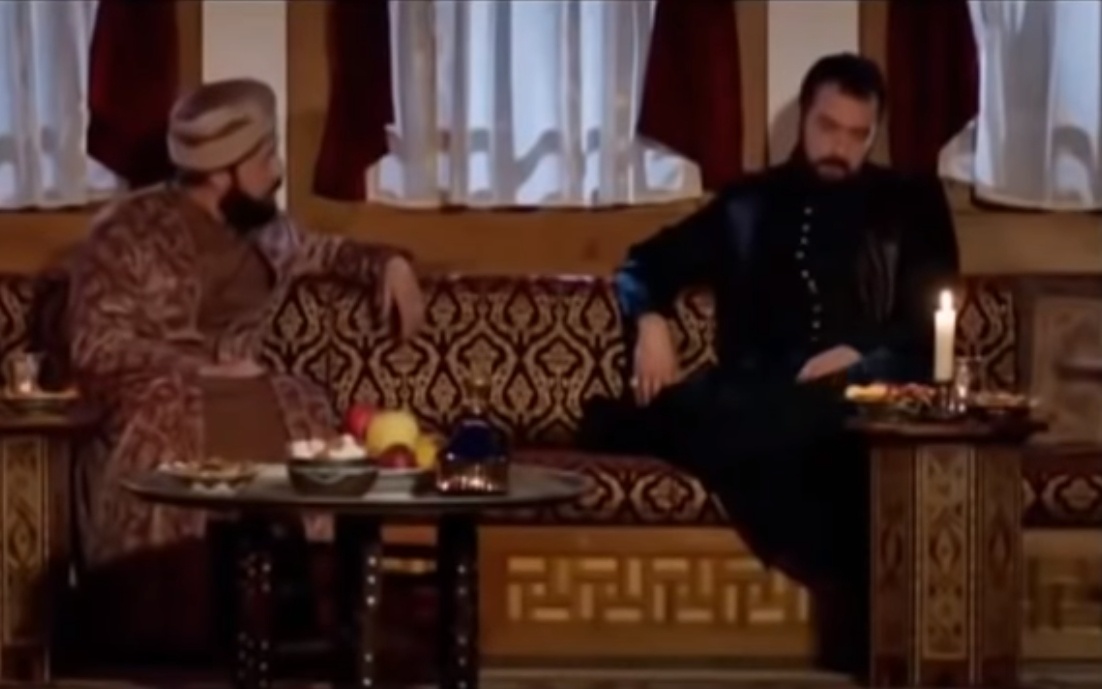 Стоп-кадр сериала "Великолепный век", Турция. Встреча Ибрагима с братом перед своей казнью