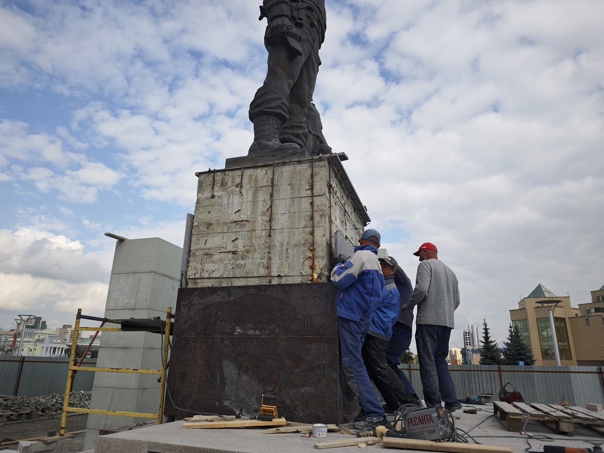 Изделие изготовлено на ФАБРИКЕ КАМНЯ * https://f-kam.ru