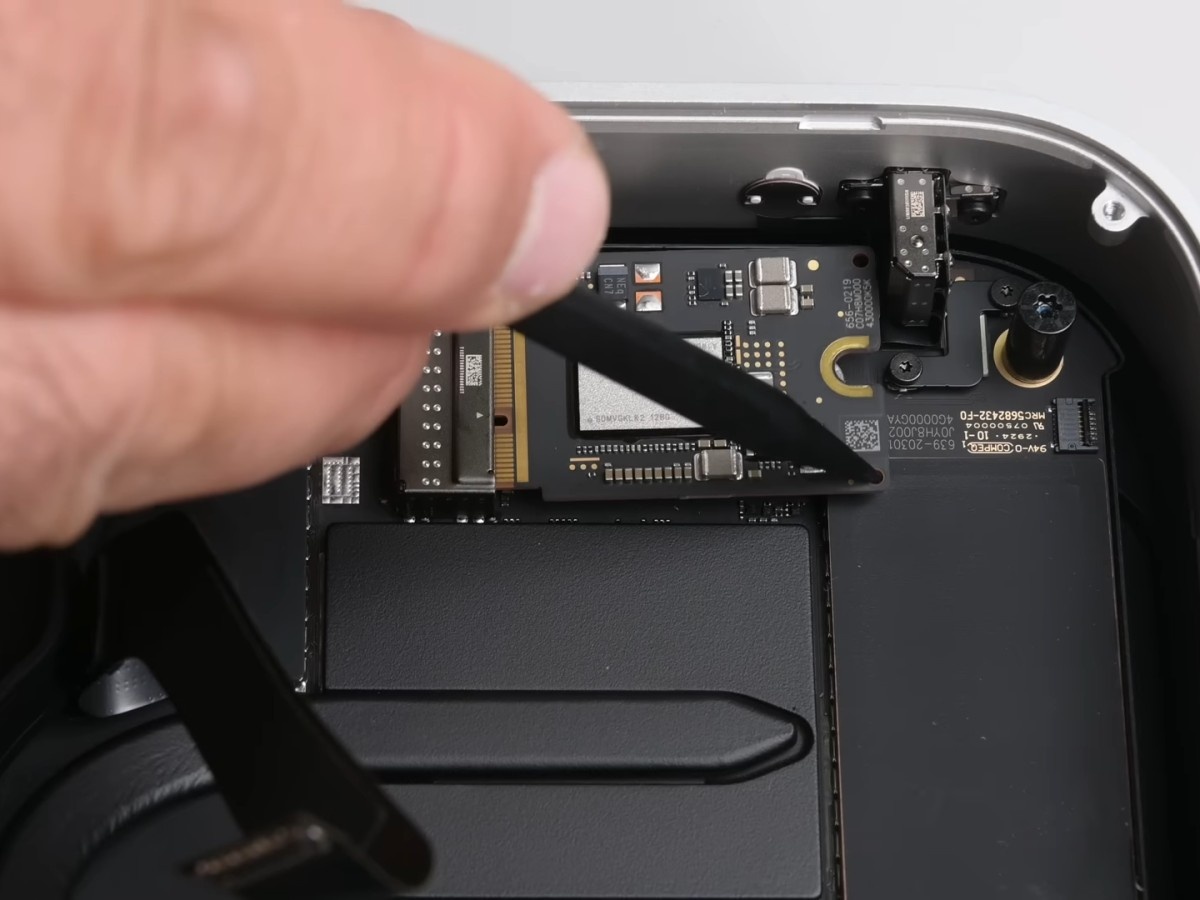   Новый Mac mini оказалось очень легко разбирать и чинить [ВИДЕО]