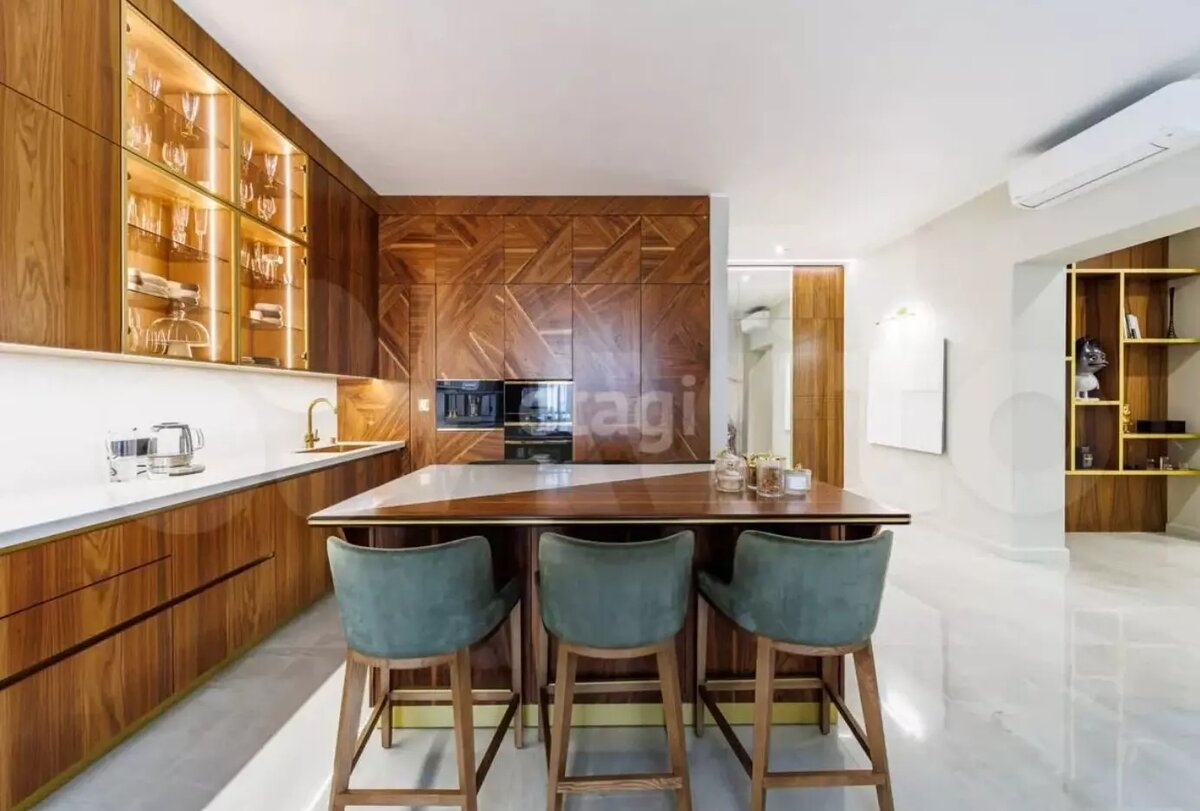     Источник: Авито