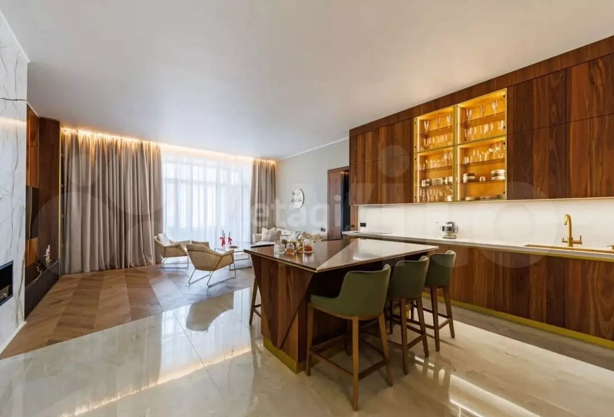     Источник: Авито