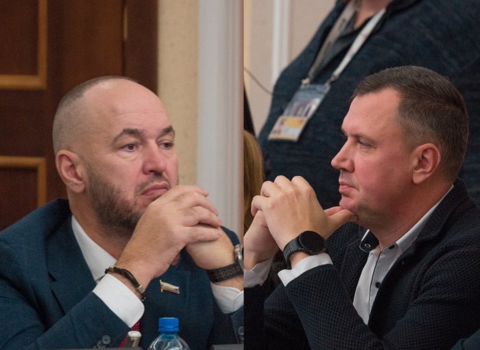 Фото с сайта горсовета Новосибирска. Червов — слева, Михайлов — справа.