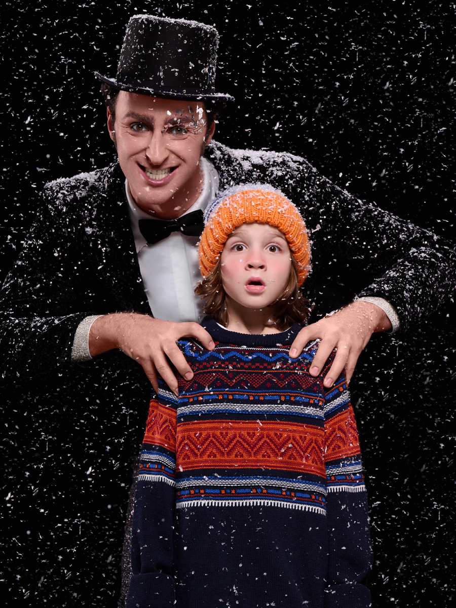    Звездопадов, герой шоу «Дядя Степа. Говорят: под Новый год...»